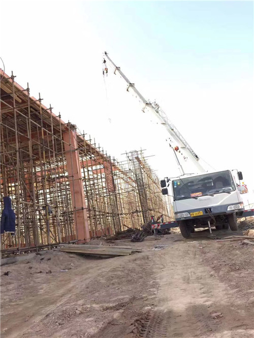 古塔区吊车作业的安全注意事项有哪些？