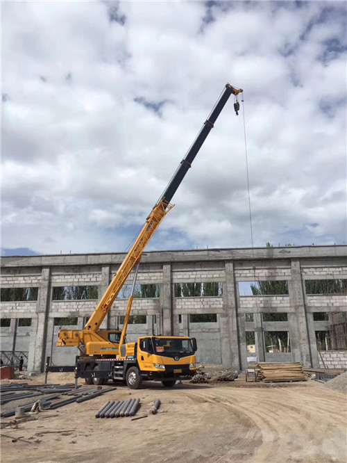 古塔区吊装作业前会做设备检查吗？安全保障措施有哪些？